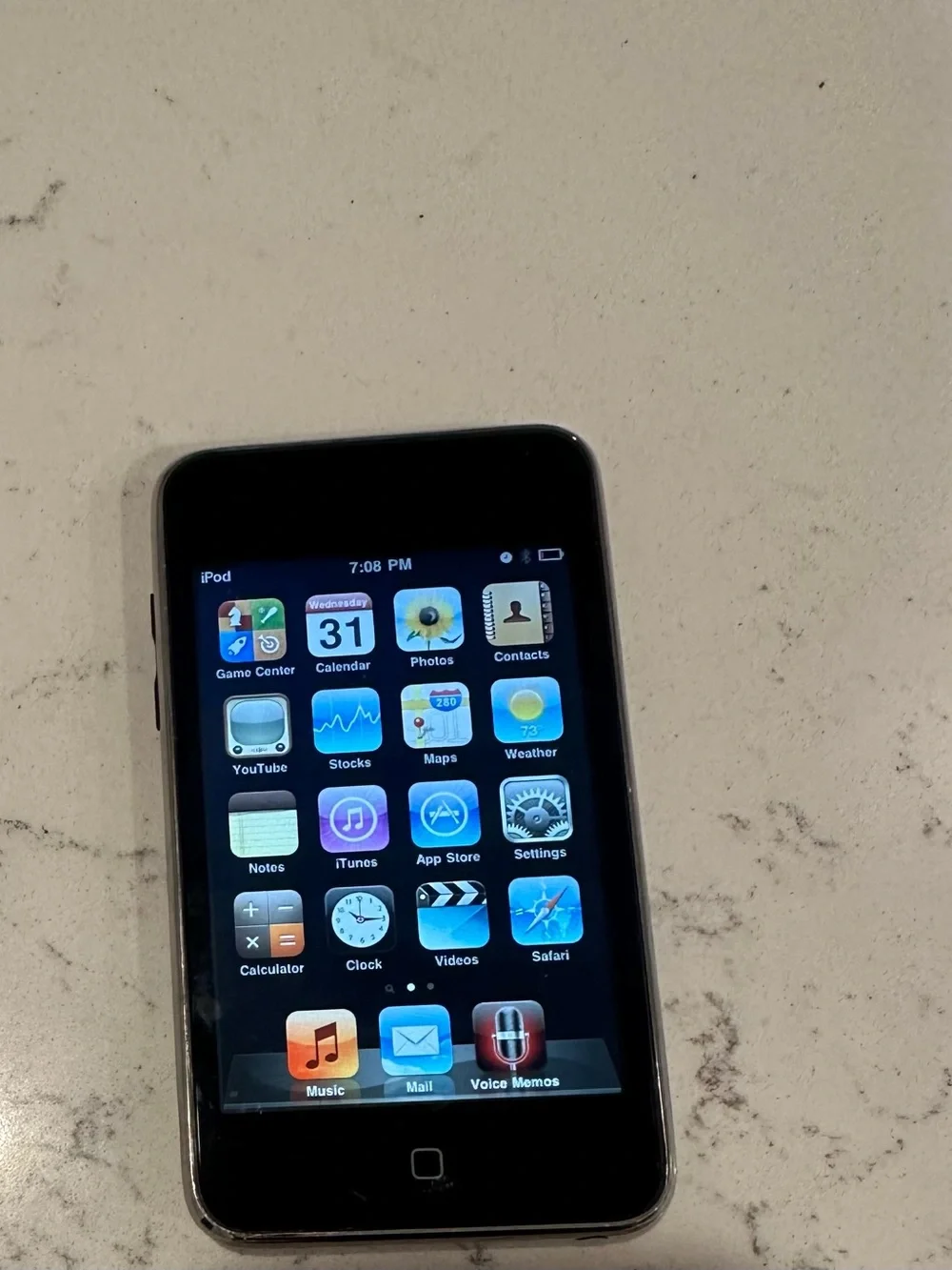 Apple iPod Touch Black with Front Touchscreen
